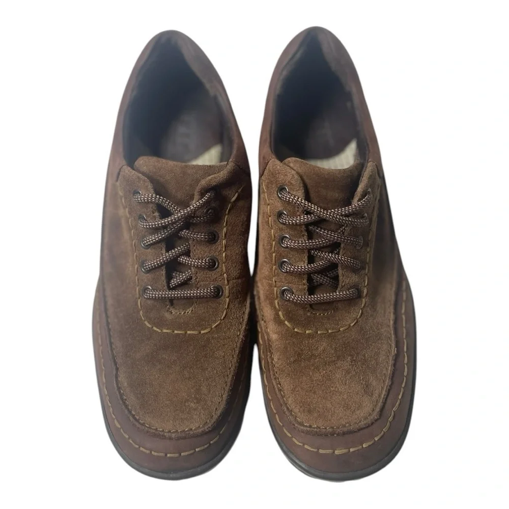 Born Men’s Handcrafted Brown Leather Oxford Shoes